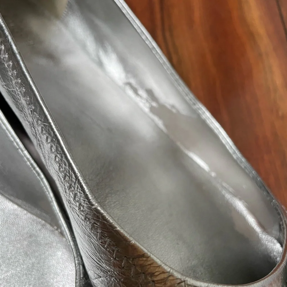 Tory Burch silver metallic